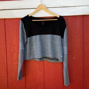 Women’s Nike Dri fit long sleeve crop